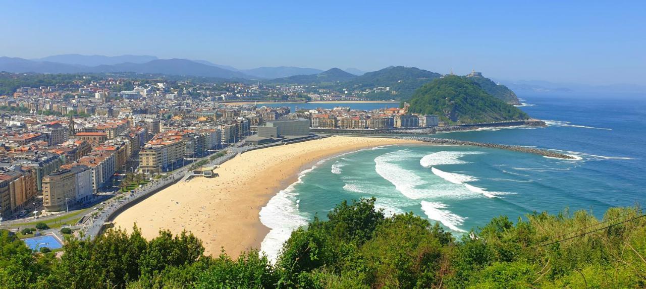 Pension Nuevas Artes San Sebastián Exteriör bild