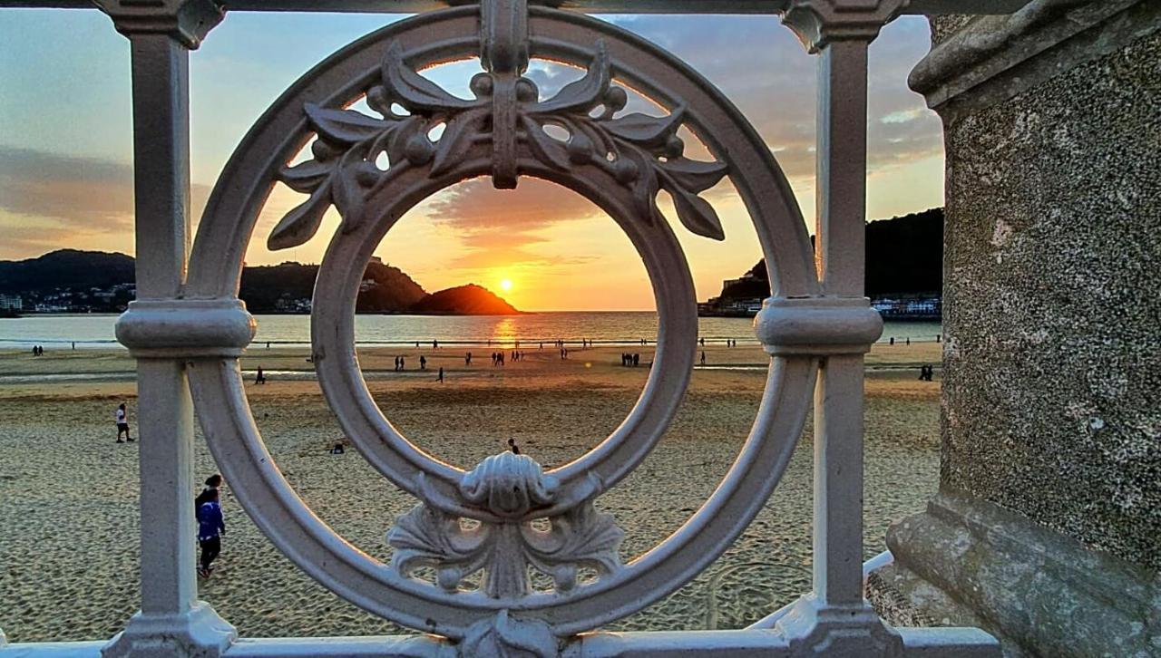Pension Nuevas Artes San Sebastián Exteriör bild